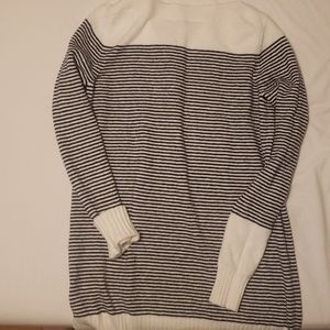 Women's striped sweater boat neck
